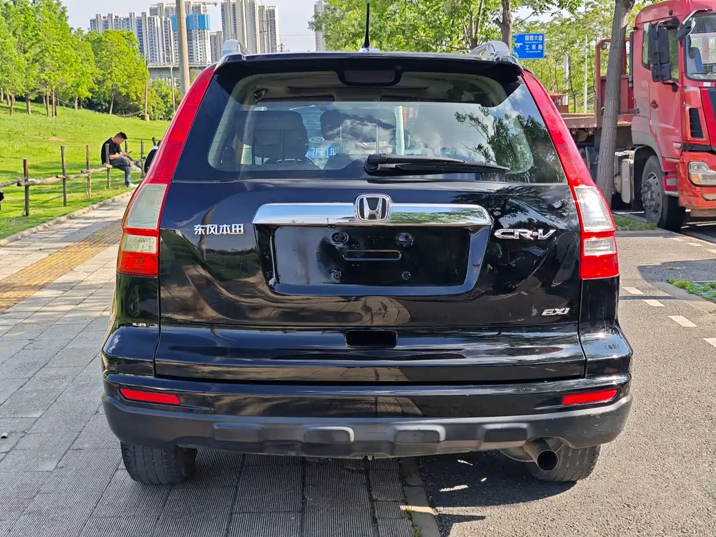 Фото 8 - Honda CR-V