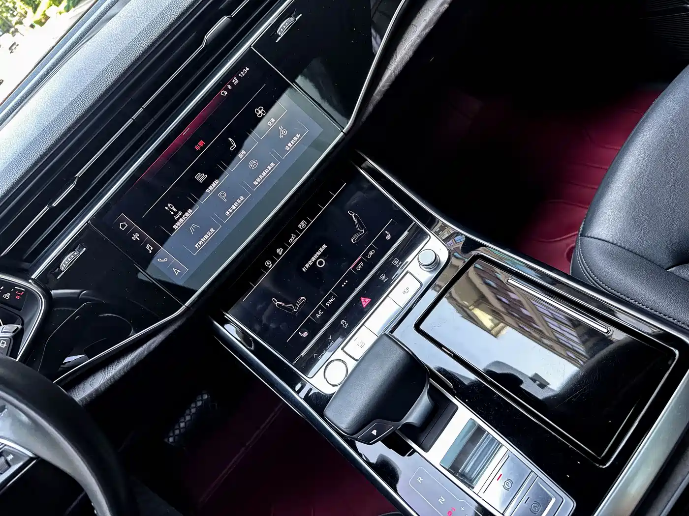 Audi Q8 2019 55 TFSI Luxury Dynamic фото 12