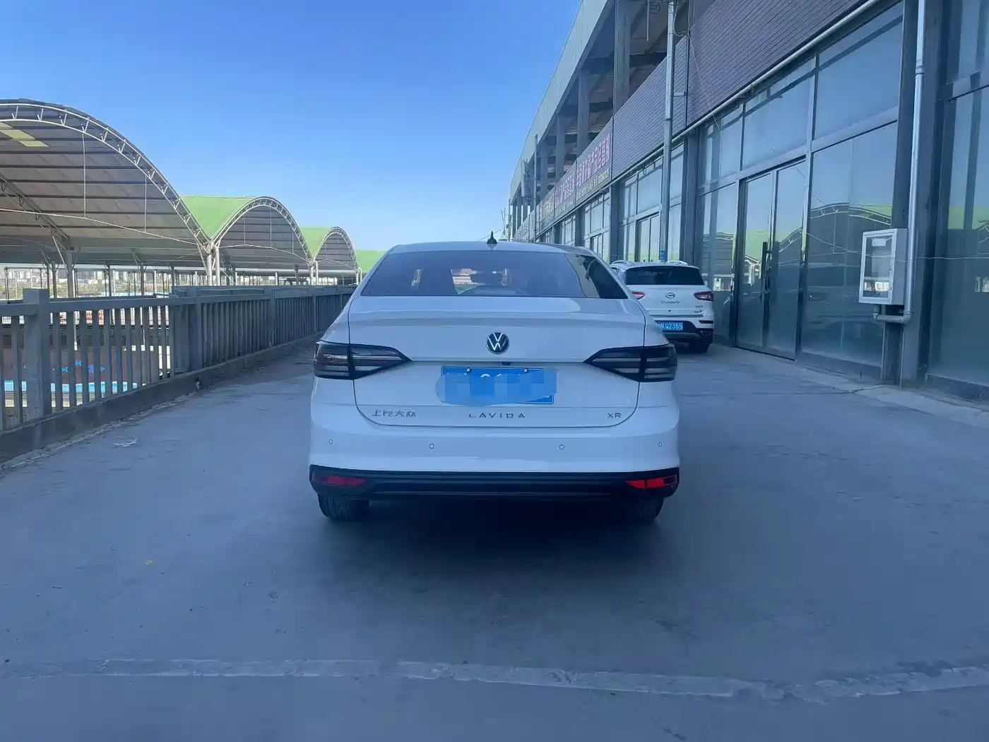 Volkswagen Lavida 2023 Xinrui 1.5L Auto Xinyi Edition фото 5