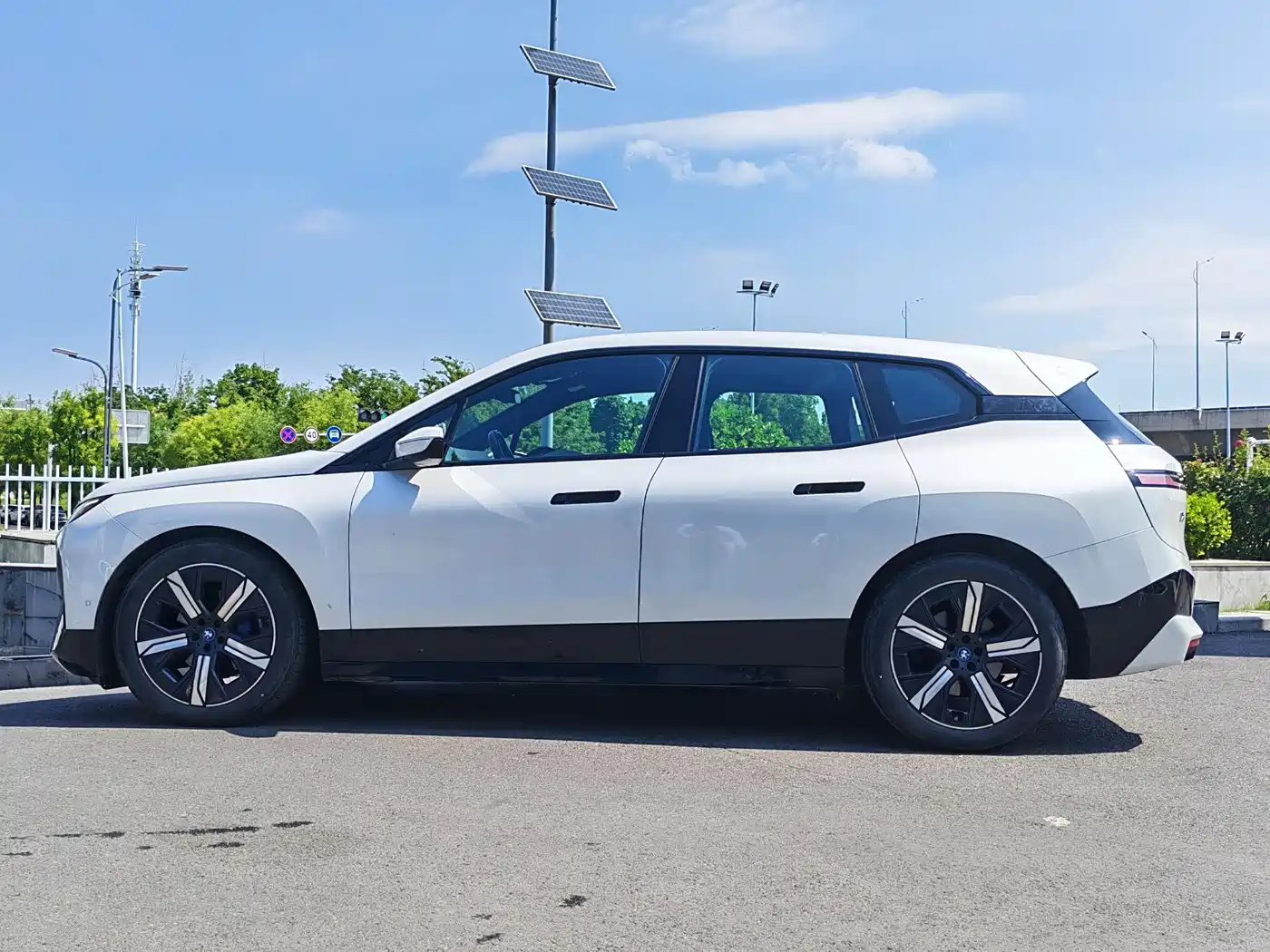 BMW iX 2025 2022 xDrive40