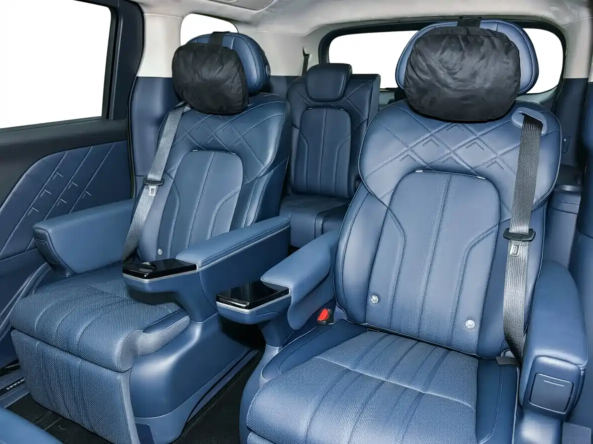 Voyah Auto Voyah Dreamer 2025 Model PHEV Basic Version фото 9