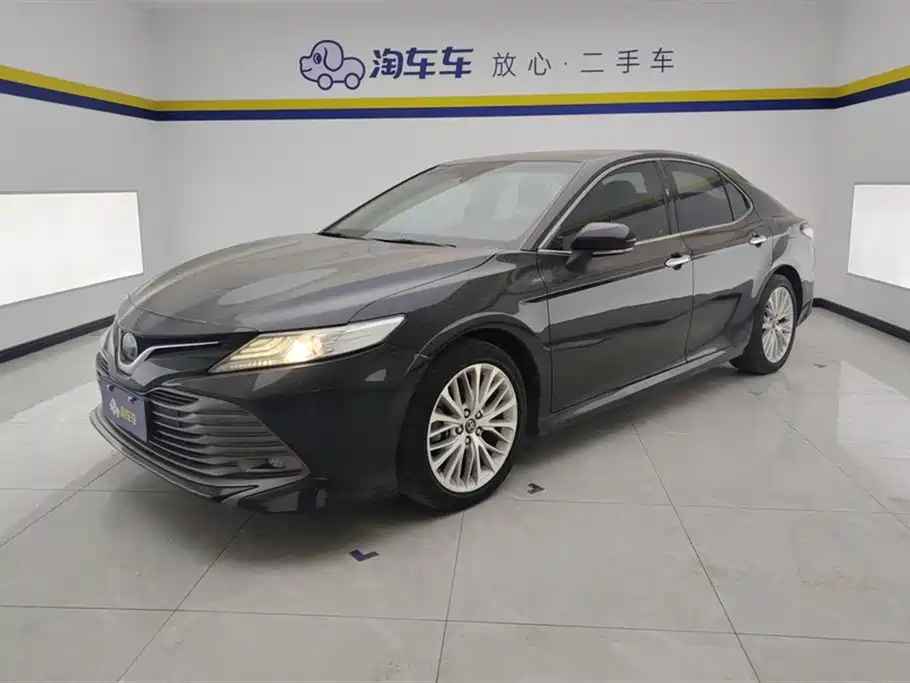 Toyota Camry 2018 2.5G Luxury Edition