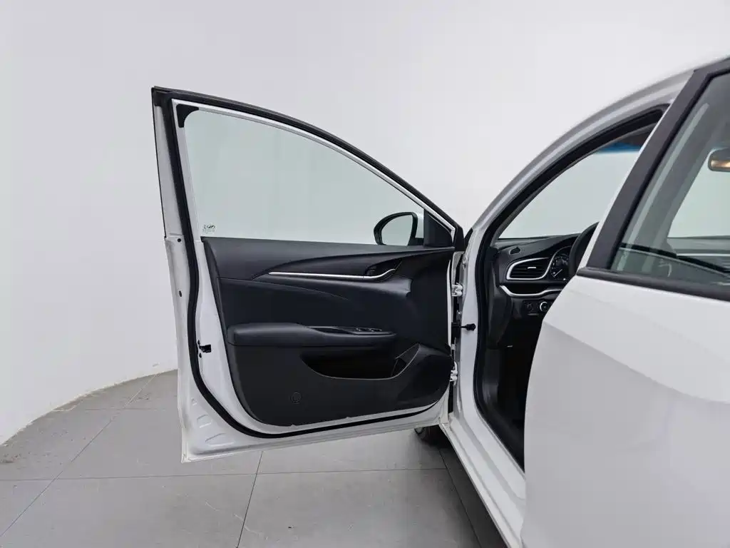 Фото 8 - Buick Excelle
