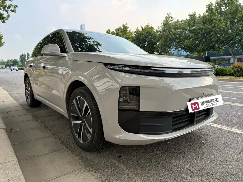 Li Auto L6 2025 2024 Pro
