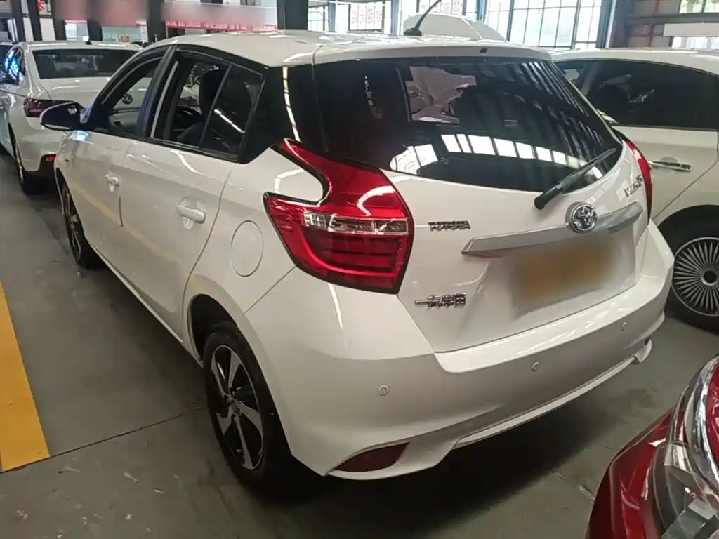 Toyota Vios FS 2017 1.5L CVT Fengchi Edition фото 5