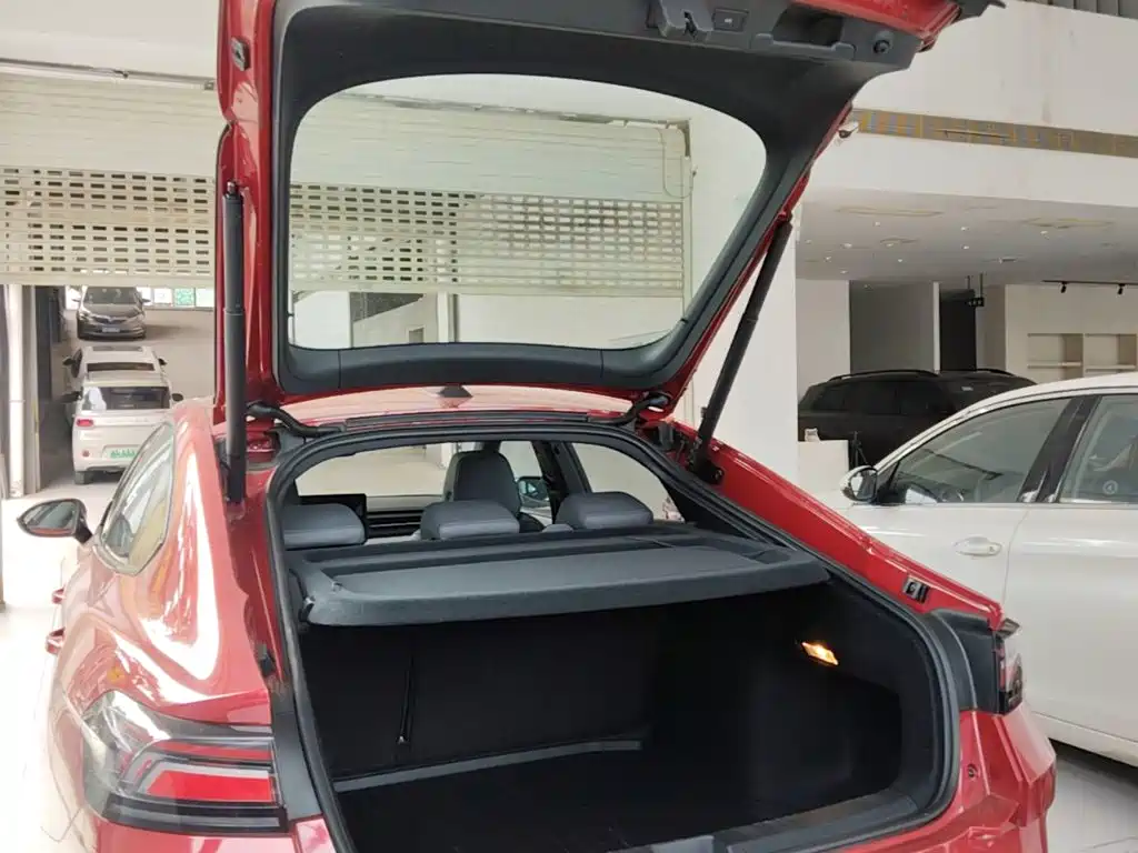 Volkswagen Lamando 2025 2025 Lamando L 2.0T Base