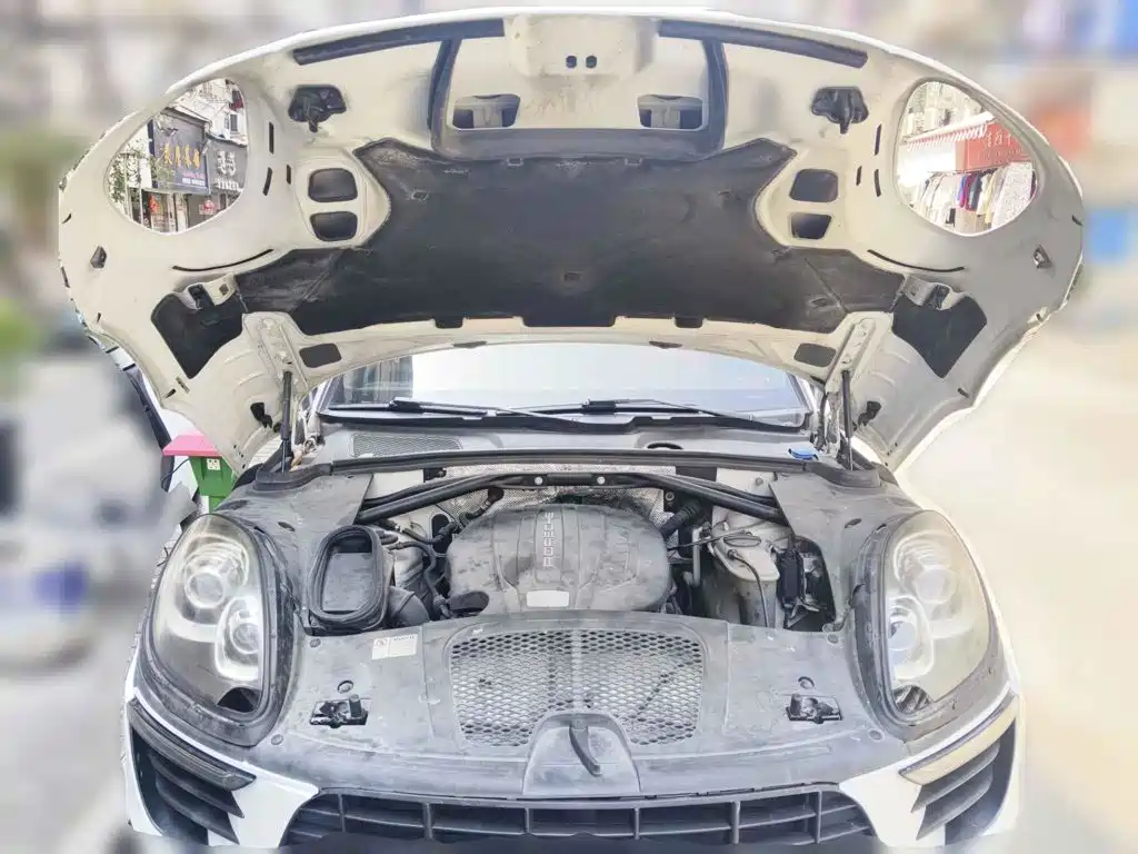 Фото 3 - Porsche Macan