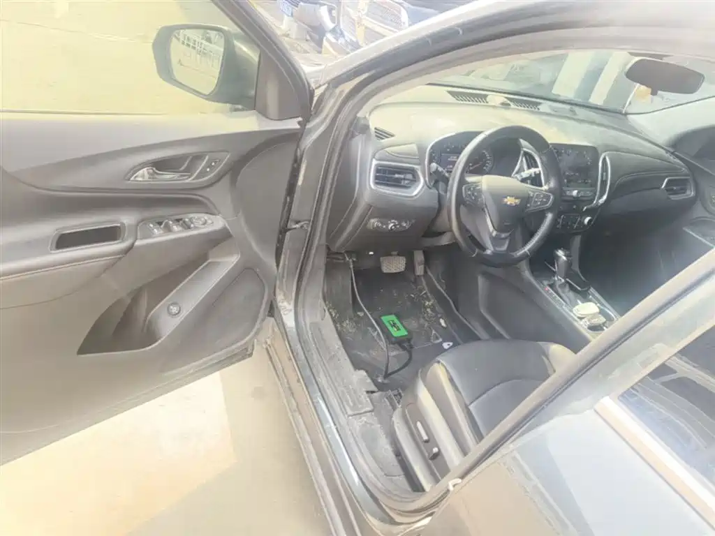 Chevrolet Equinox 2019 535T Auto Control Edition China V фото 16