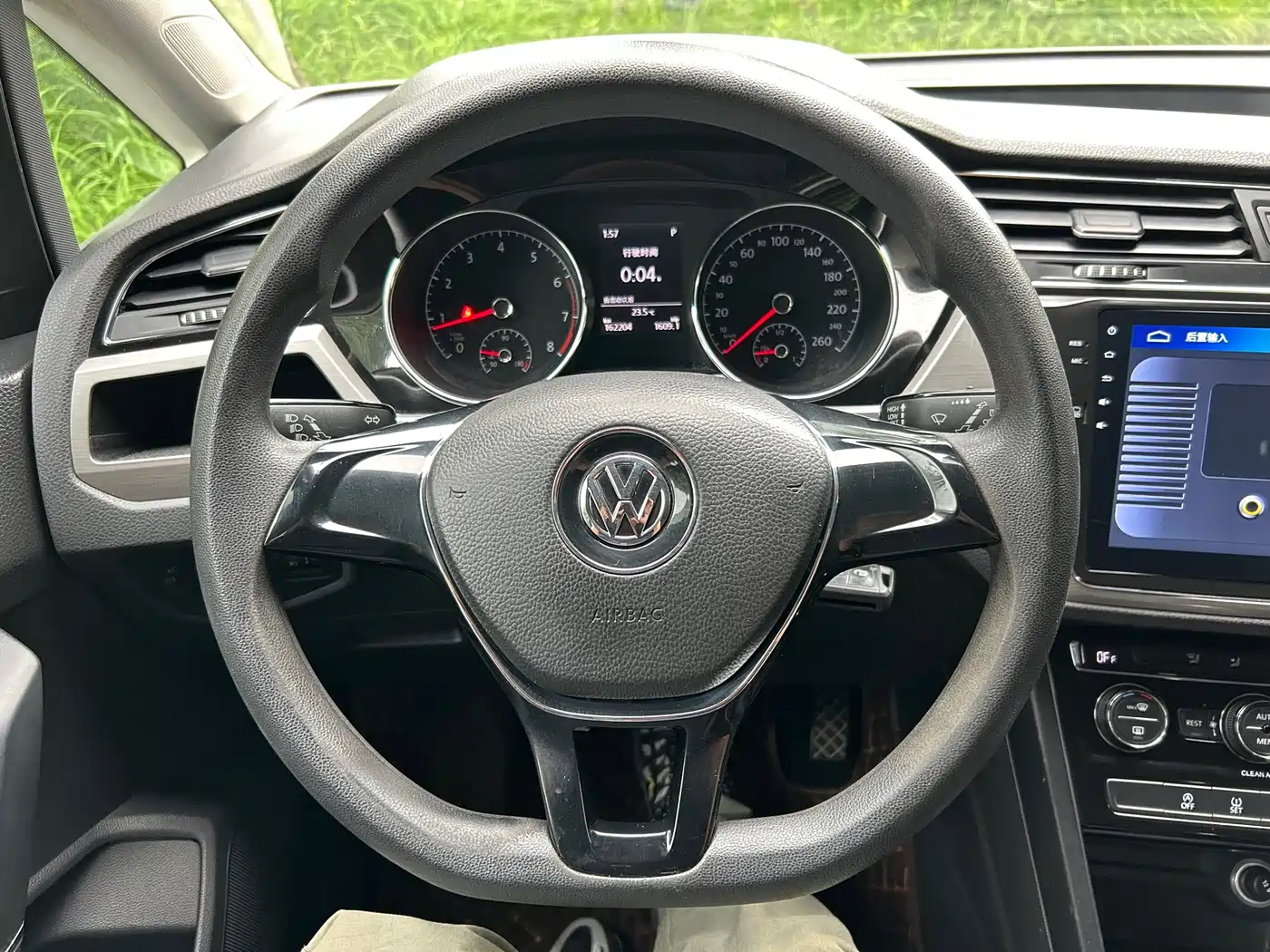 Volkswagen Touran 2016 Touran L 280TSI DSG Comfortline фото 18