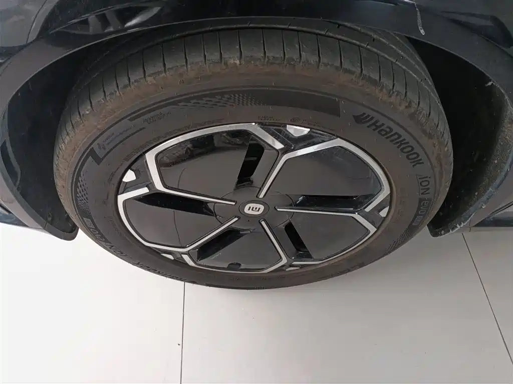 Xiaomi Auto Xiaomi YU7 2025 Extended Range RWD Edition фото 22