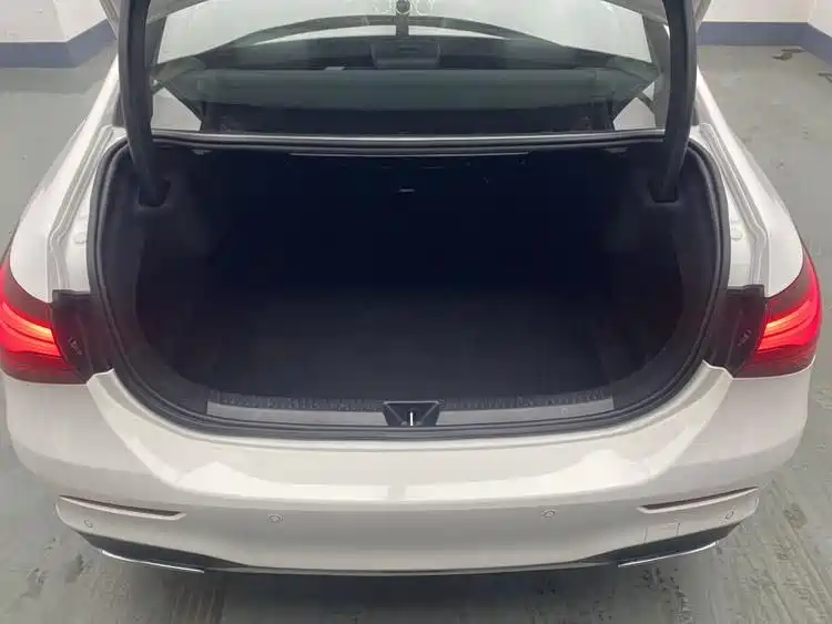 Mercedes-Benz A-Class 2023 A 200 L Dynamic фото 8