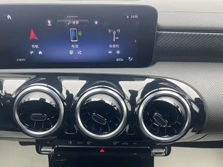 Mercedes-Benz A-Class 2023 A 200 L Dynamic фото 21