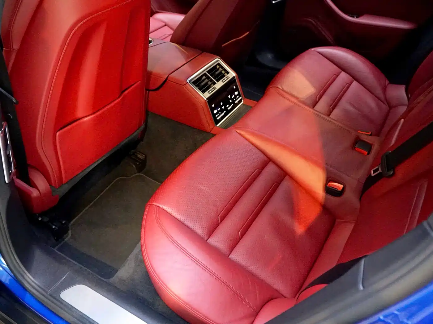 Porsche Panamera 2019 Panamera 4 Sport Turismo 2.9T фото 5