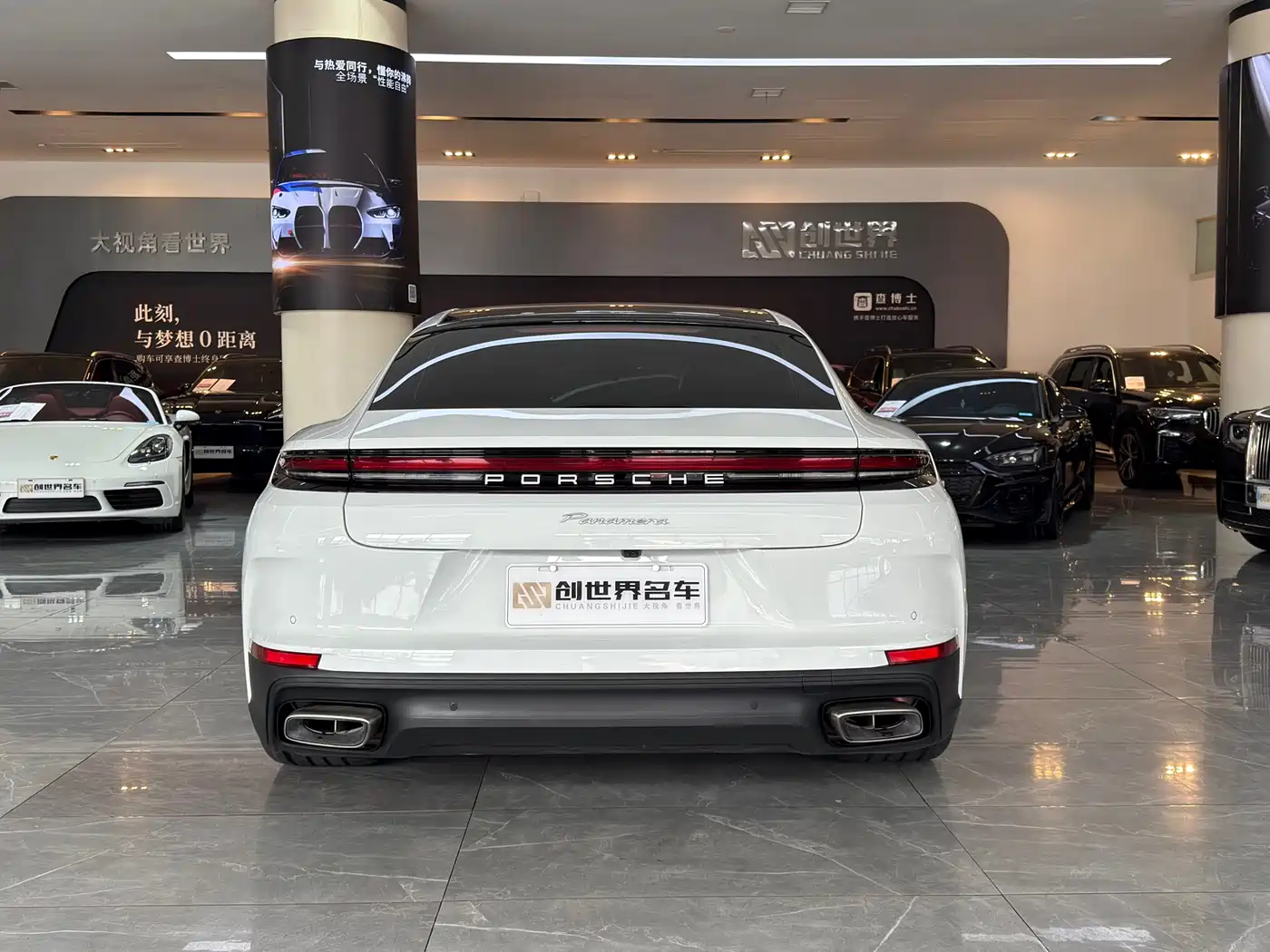 PORSCHE PANAMERA