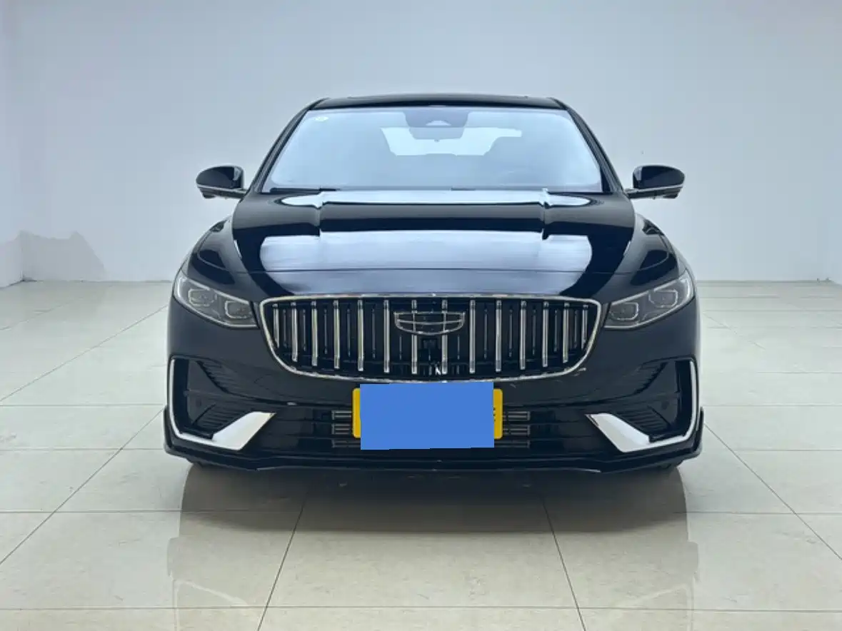 Фото 2 - Geely Preface