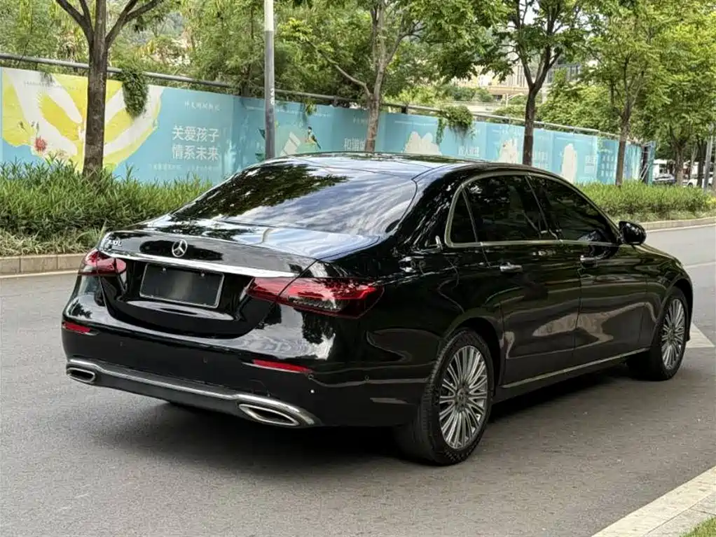 Mercedes-Benz E-Class 2022 Second Facelift E 300 L Luxury фото 9