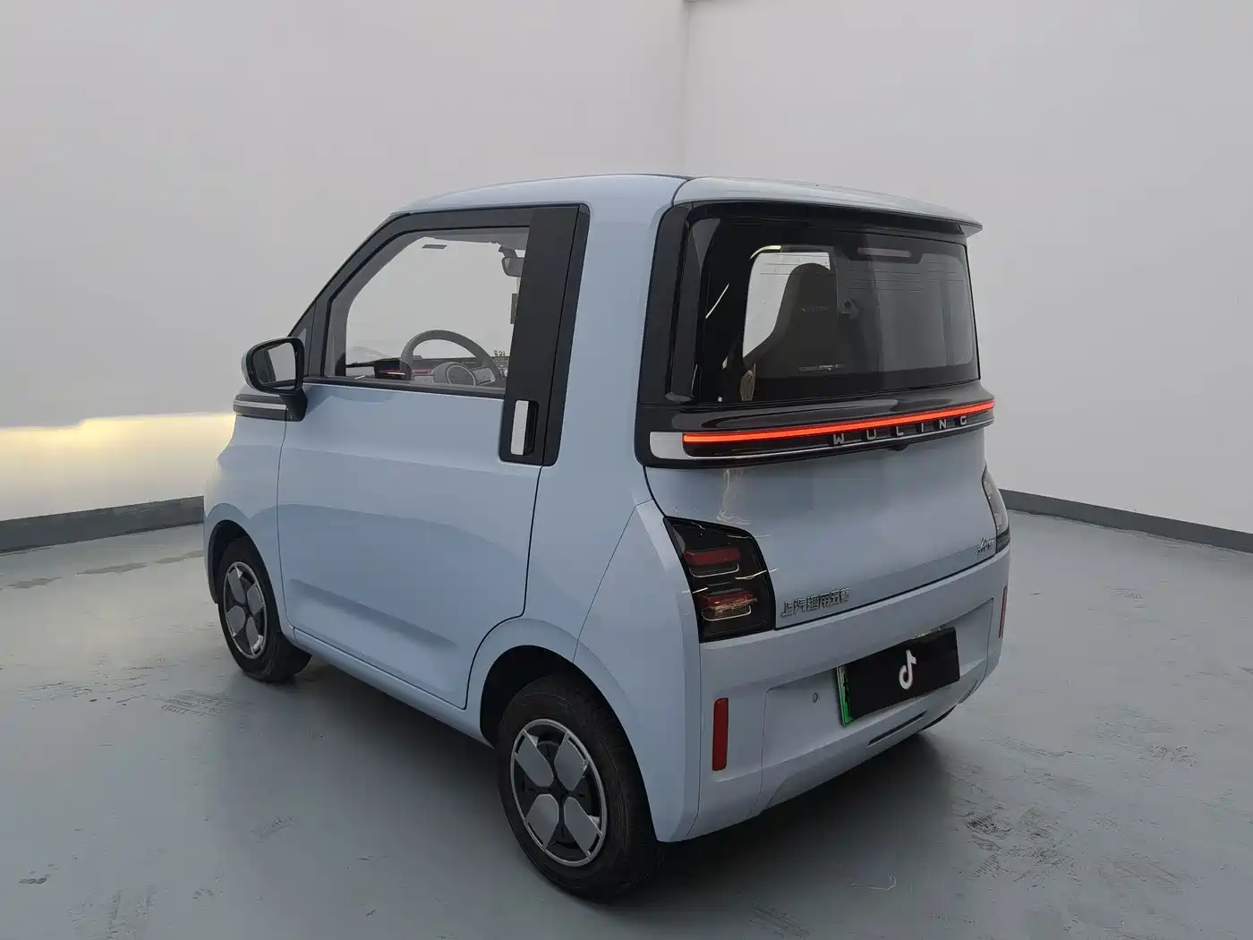 Wuling Motors Wuling Air ev 2024 2023 2-Seater Advanced Edition