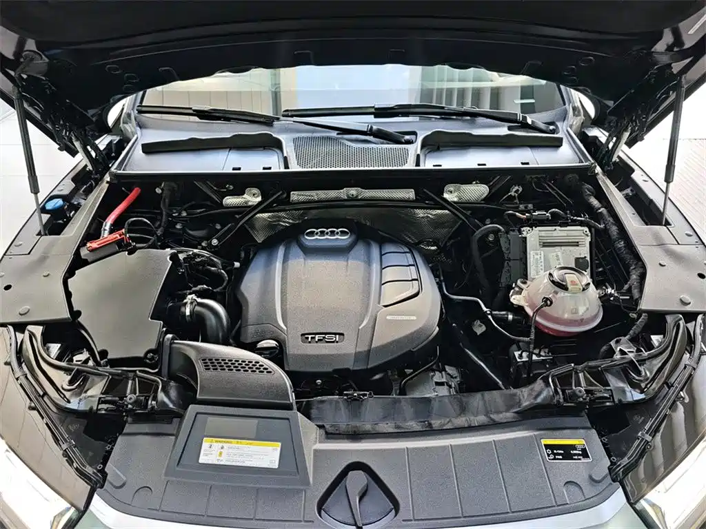 Audi Q5L 2020 40 TFSI Prestige Fashion фото 8