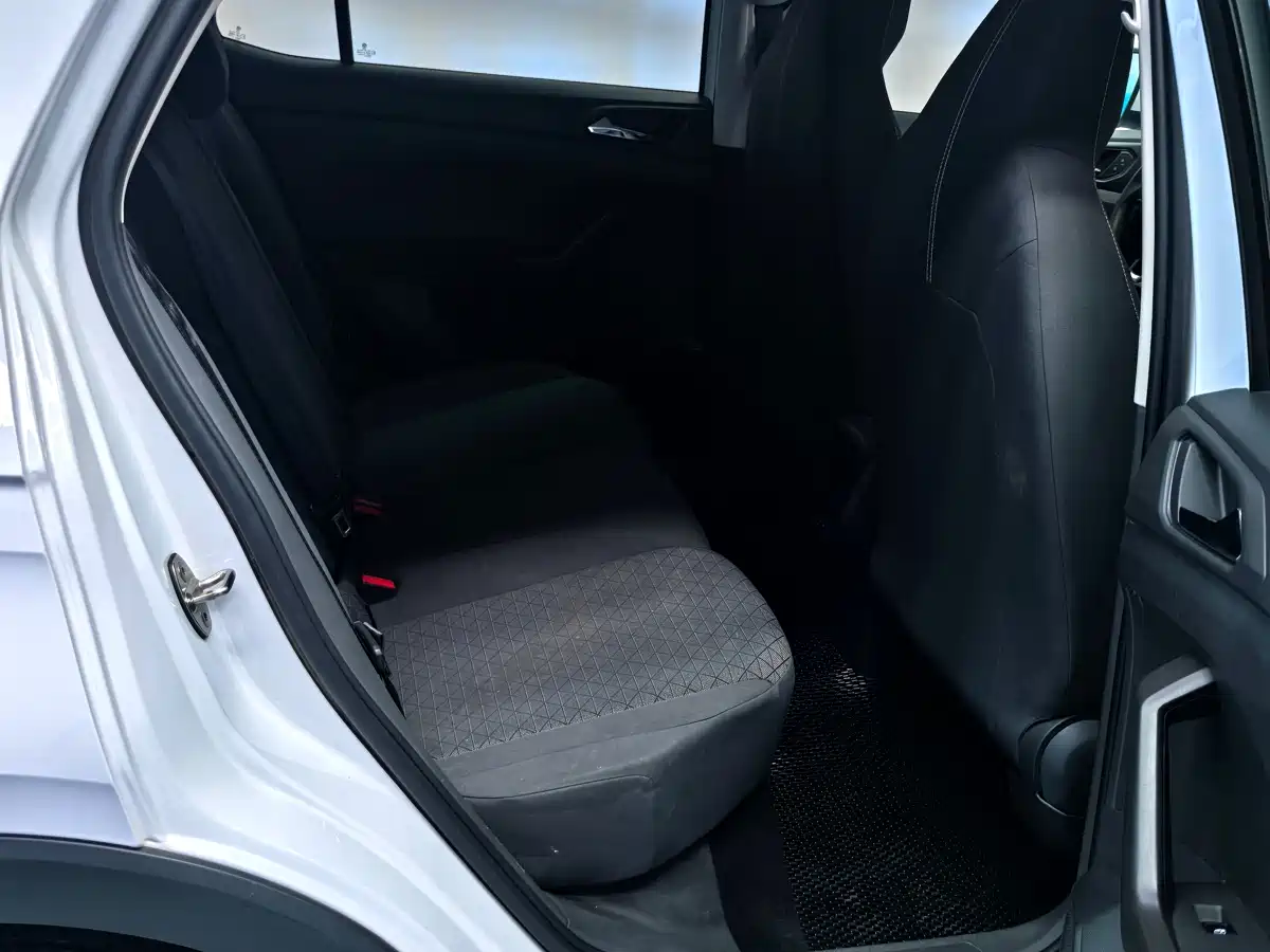 Volkswagen T-Cross 2023 1.5L Automatic Trend Edition фото 21