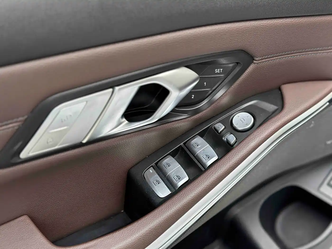 BMW 3 Series 2021 Facelift 325Li M Sport Shadow Edition фото 20