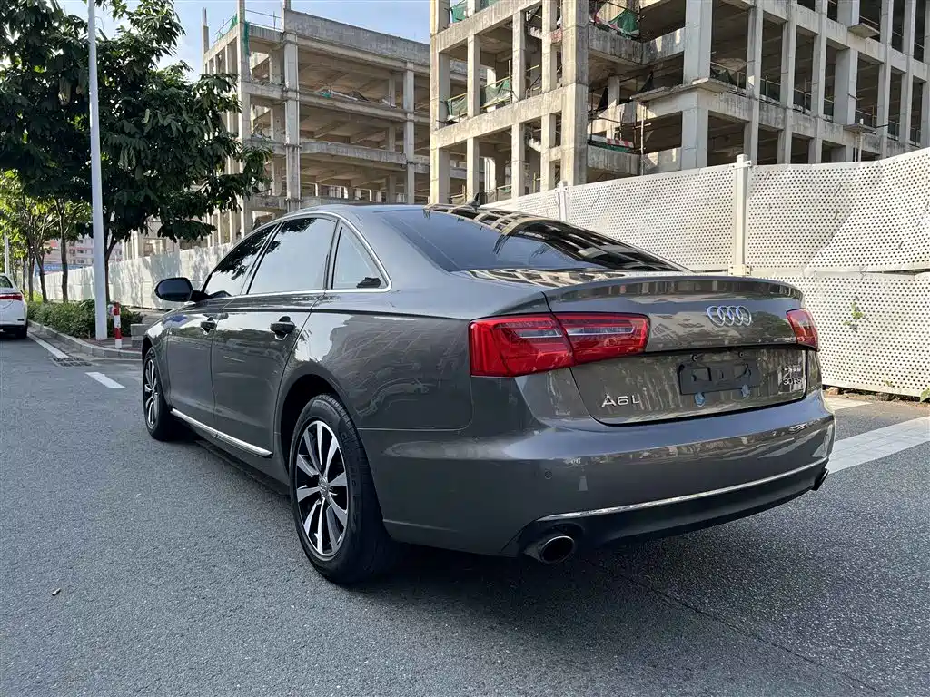 Audi A6L 2014 30 FSI Comfort фото 3