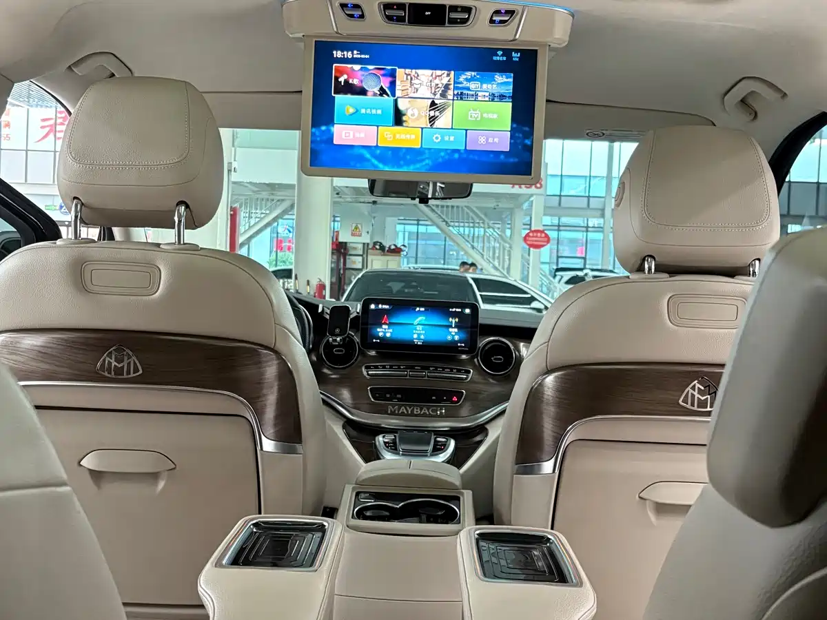 Mercedes-Benz V-Class 2021 V 260 L Long Wheelbase Luxury Edition фото 8