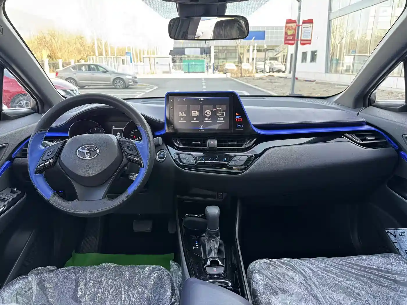 Toyota IZOA 2020 2.0L Yi Xiang Edition фото 6