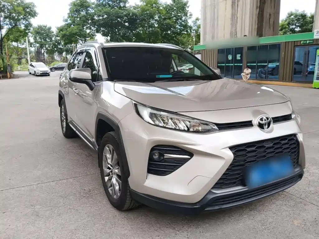 Toyota Wildlander 2024 2023 2.0L CVT FWD LE