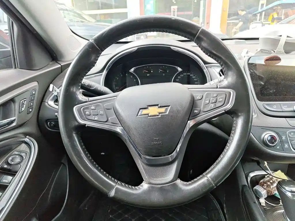 Фото 3 - Chevrolet Malibu XL