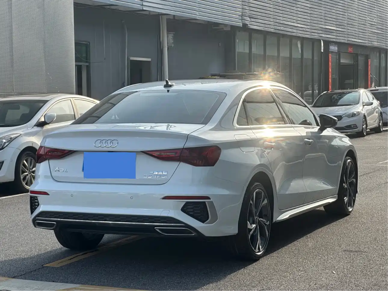 Audi A3 2023 Facelift A3L Limousine 35 TFSI Luxury Sport фото 9