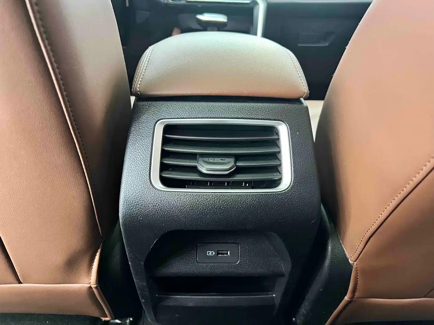 GEELY AUTOMOBILE VISION X6