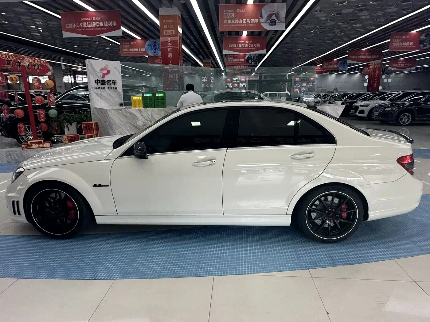 Mercedes-Benz C-Class AMG 2010 AMG C 63 Sport Enhanced Edition фото 5