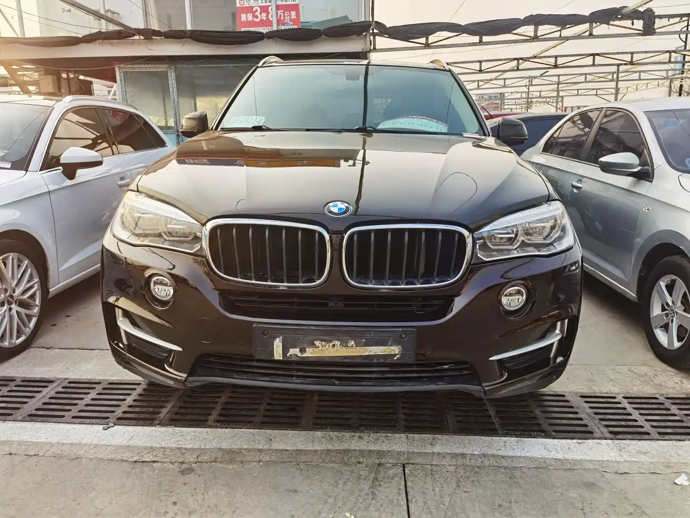 BMW X5 (Import) 2018 xDrive35i Elegant Model фото 2
