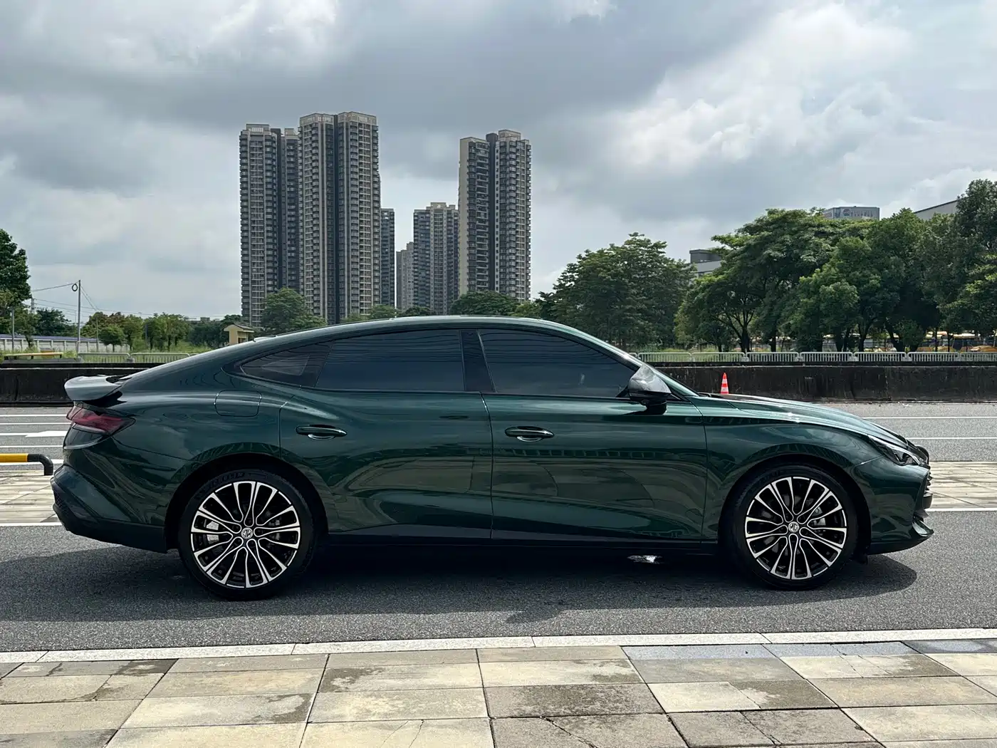 MG MG7 2025 2025 1.5T 300 DCT Elegance Edition