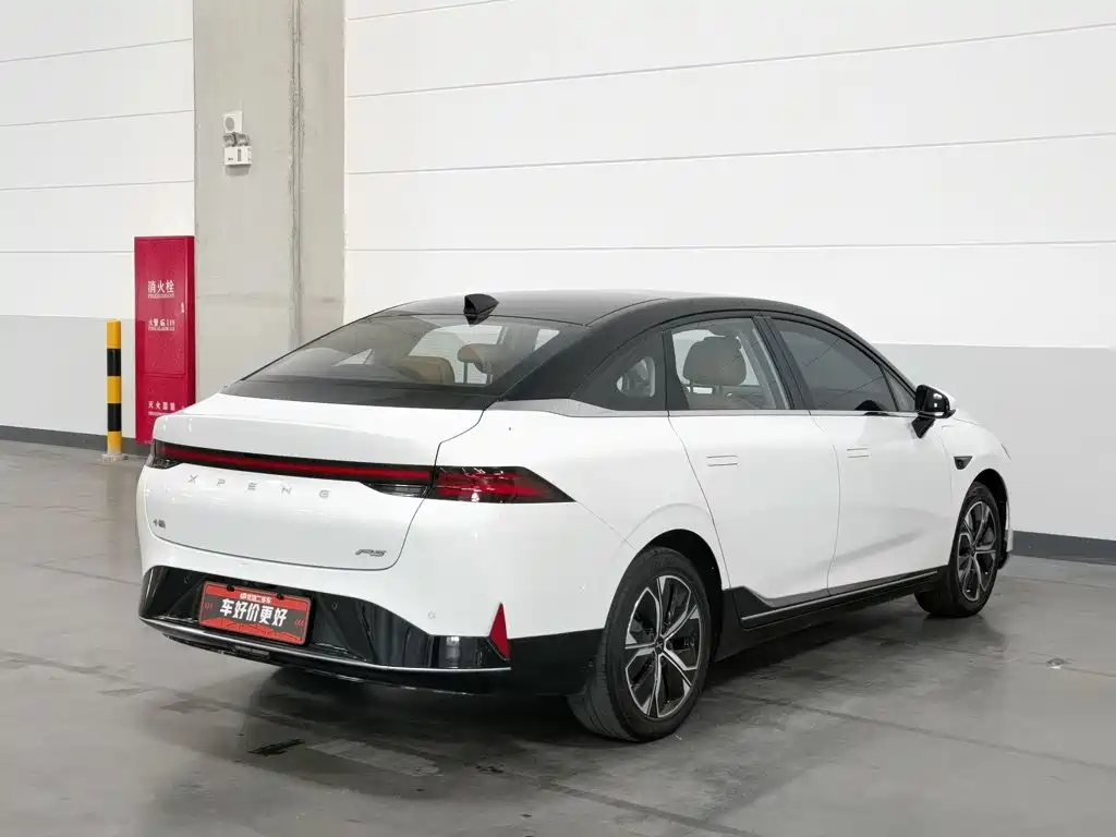Фото 2 - XPeng P5