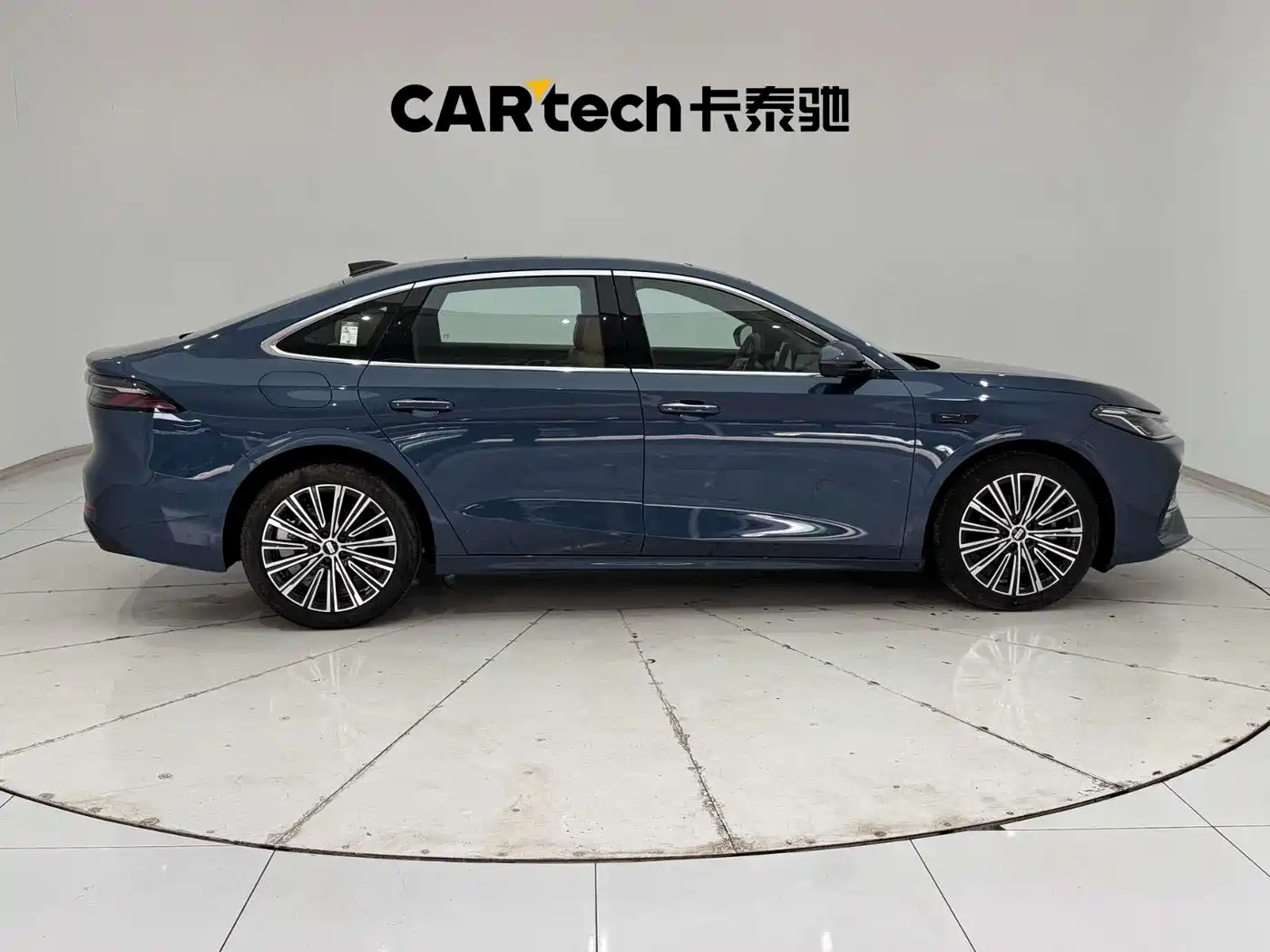 Geely Galaxy Galaxy A7 2025 EM-i фото 8