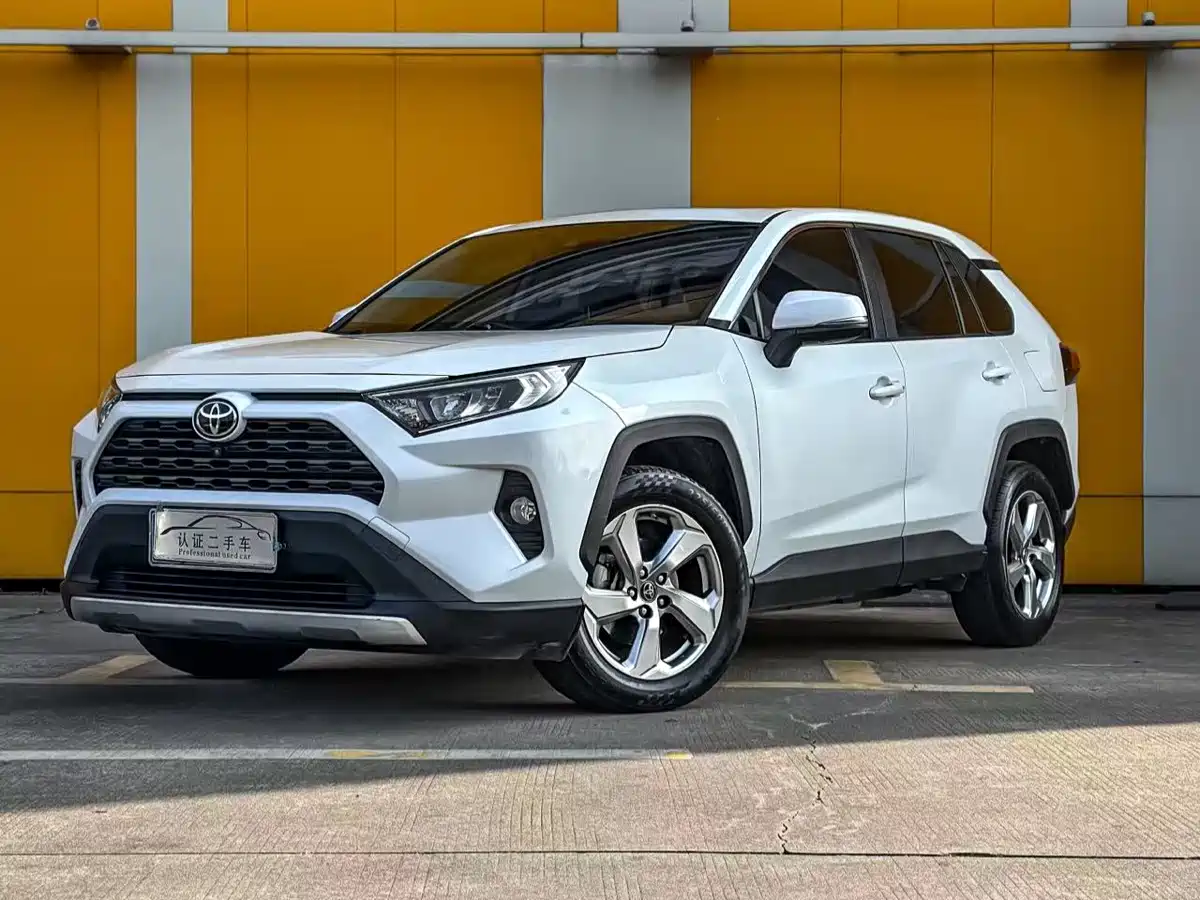 Toyota RAV4 Rongfang 2022 2.0L CVT 2WD Trend Edition