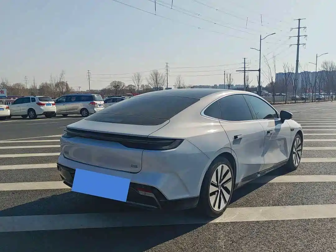 GEELY GALAXY GALAXY E8