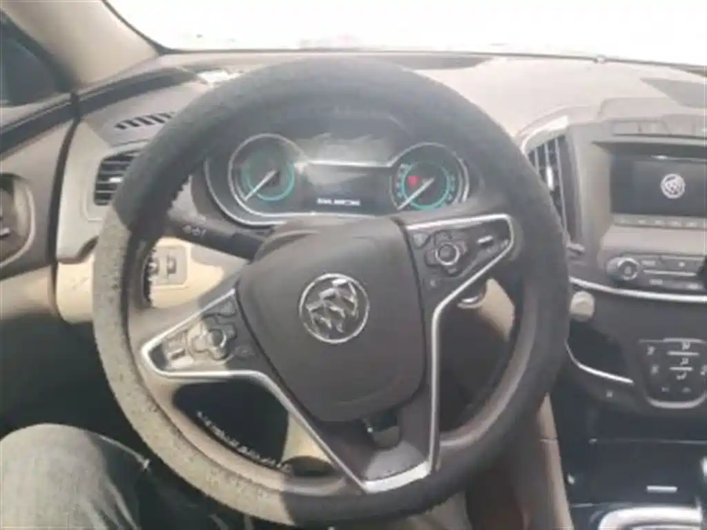 Buick Regal 2015 2.0L Elite Fashion Model фото 12