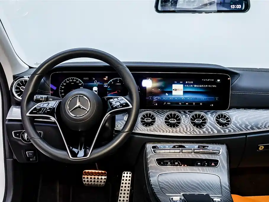 MERCEDES-BENZ CLS