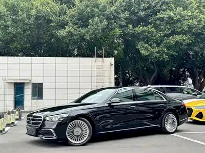 Mercedes-Benz S