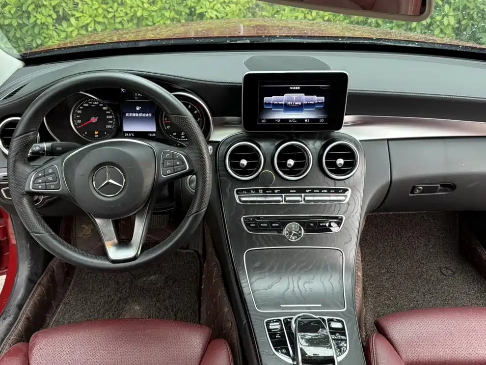 Mercedes-Benz C-Class 2016 2015 Facelift C 200 L Sport