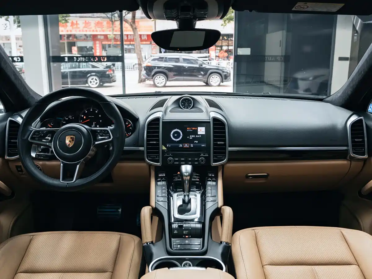 Porsche Cayenne 2016 Cayenne 3.0T фото 14