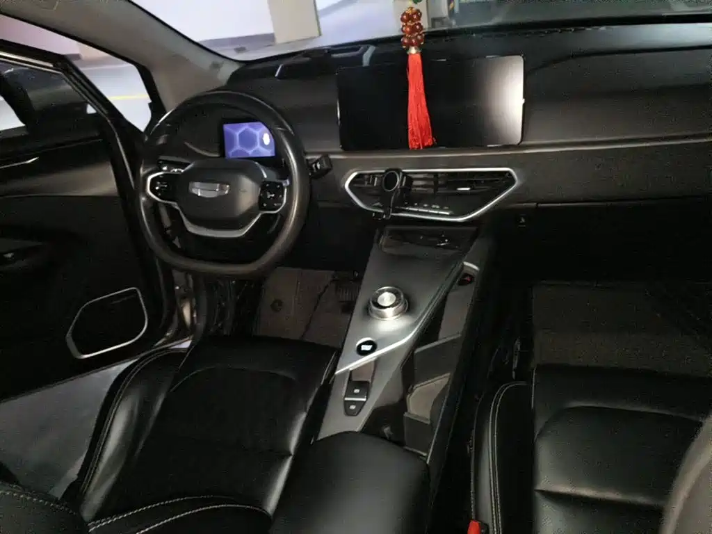Geely Geometry C 2022 2022 Model 400KM Blueberry Pro