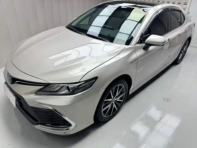 Toyota Camry 2022 2.0GVP Leading Edition