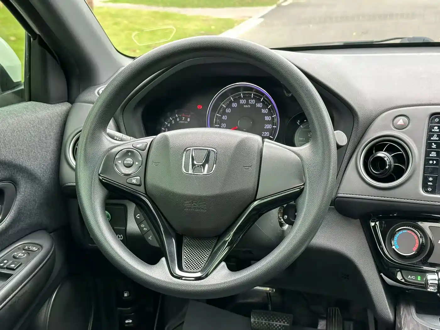 Фото 6 - Honda XR-V