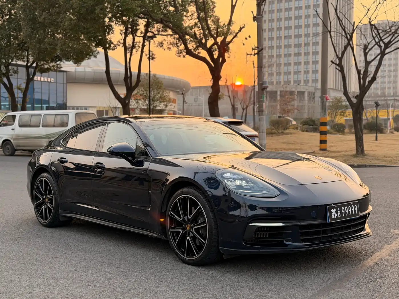Porsche Panamera 2019 Panamera 2.9T фото 3