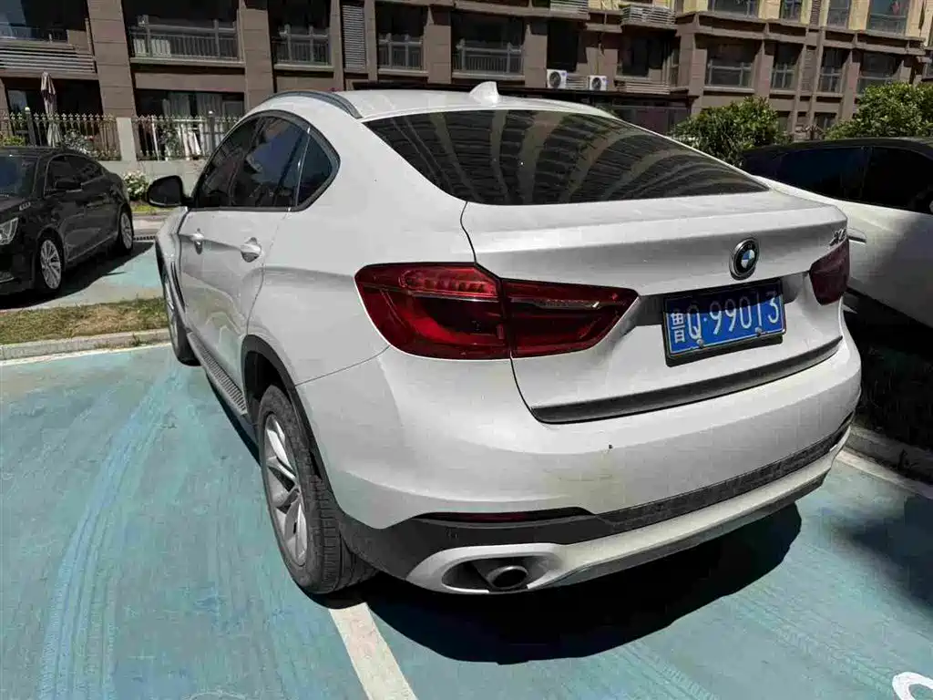 BMW X6 2017 xDrive28i фото 2
