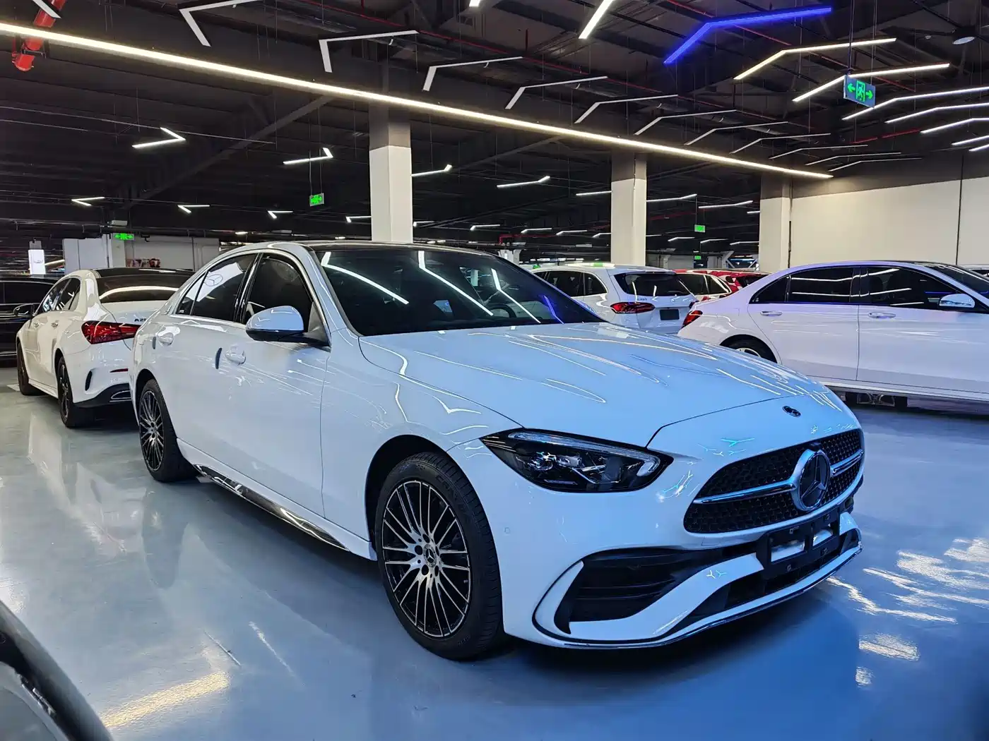 MERCEDES-BENZ CLASS C