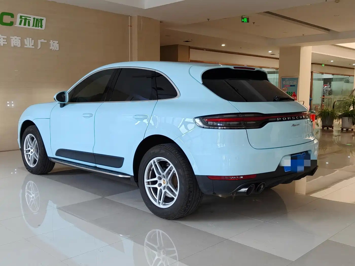 Porsche Macan 2018 Macan 2.0T фото 5